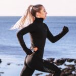 Signora che corre