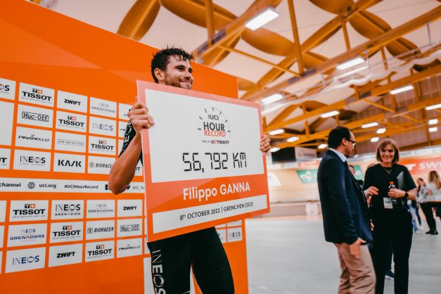 Filippo Ganna breaks the UCI Hour Record timed by Tissot 