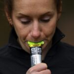 Steph Davis nimmt Energie-Gel
